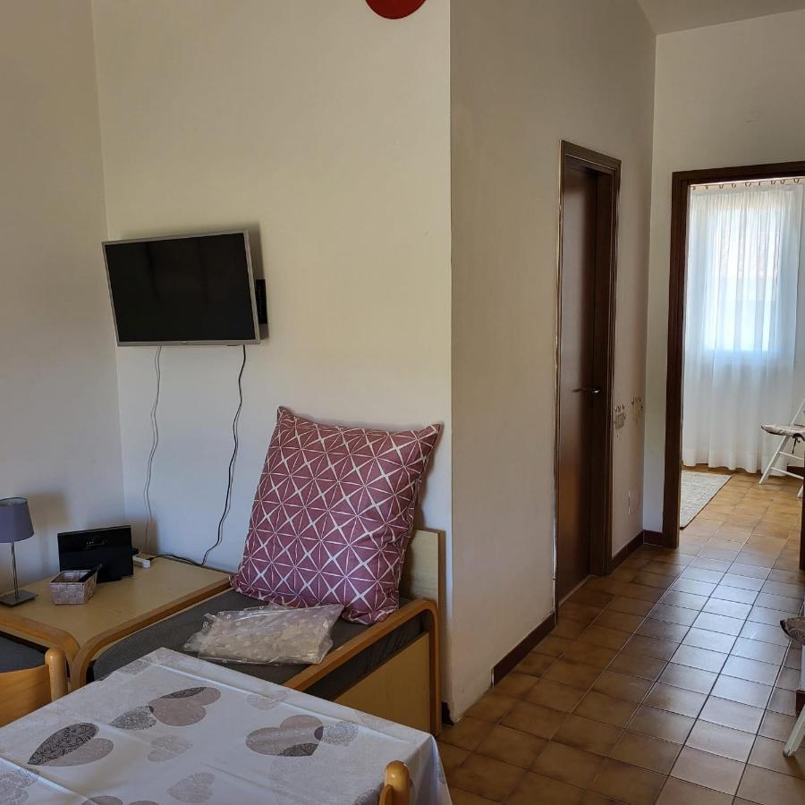 Andrea House Lägenhet La Maddalena  Exteriör bild
